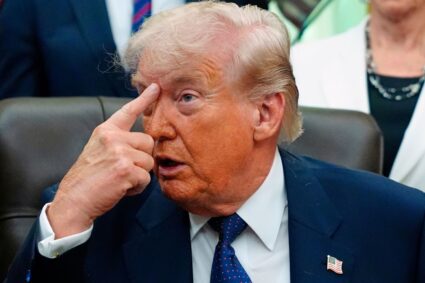 Iran US War News Live Updates: Trump warns bombing will restart if Iran doesn’t agree to open Hormuz