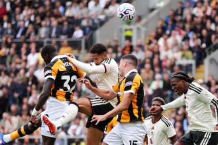 Premier League: Manchester United shocked 2-0 by Hull City