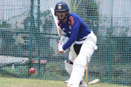 Shubman Gill returns to batting after finger injury on day 3 of India’s warm-up game