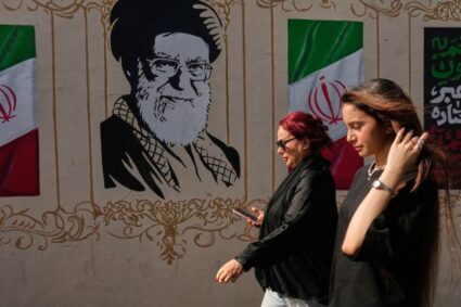 World News Today Live Updates: Iran says Trump’s ‘economic warfare’ will fail